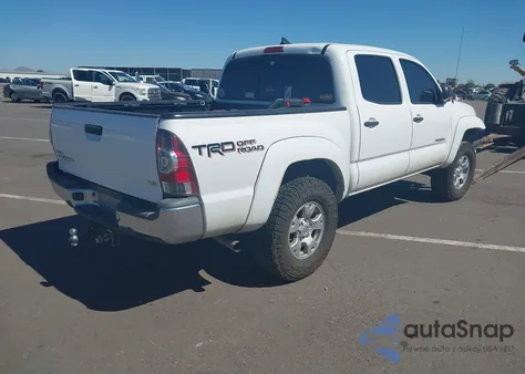 2014 Toyota Tacoma Double Cab z USA, uszkodzony, nr VIN 5TFLU4EN1EX106582